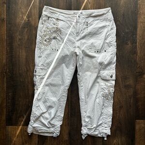 Embroidered Cargo Capris